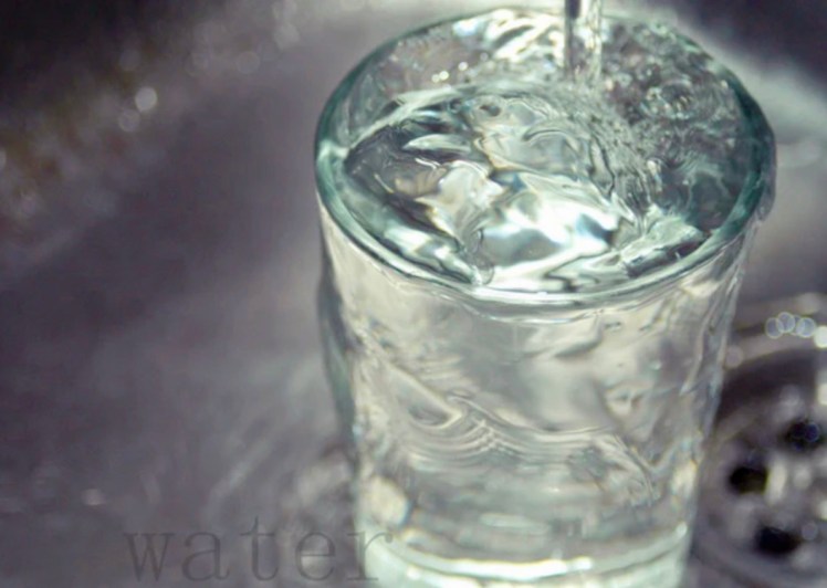 83F7A60D-798F-467A-8D38-EFDCEBECF516_1_201_a